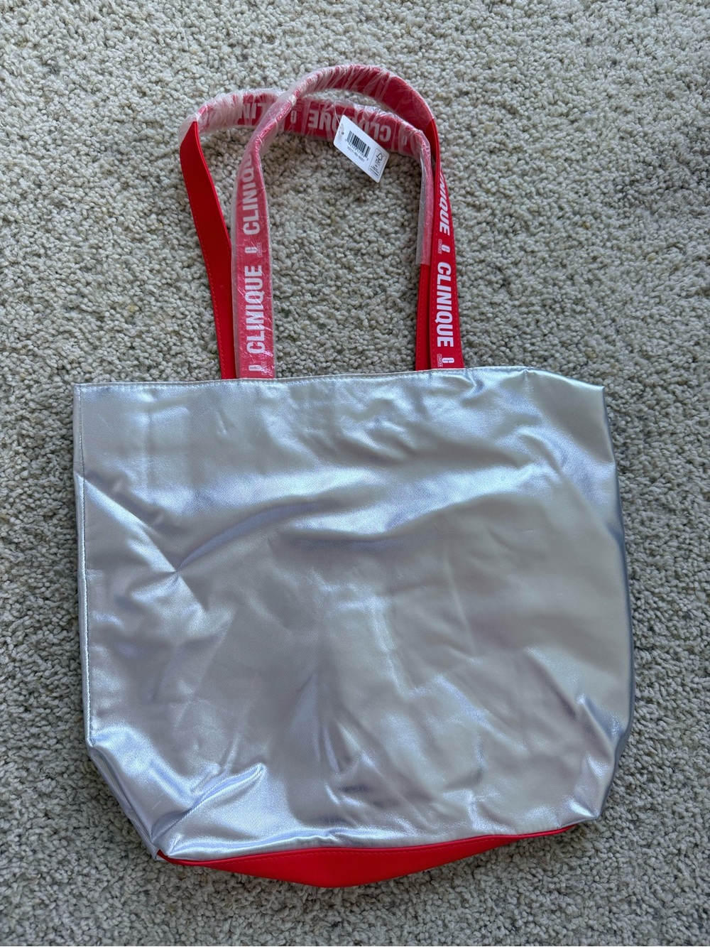 Clinique Silver Metallic Red Logo Webbed Strap Tote Bag NWT Peppermint Lining